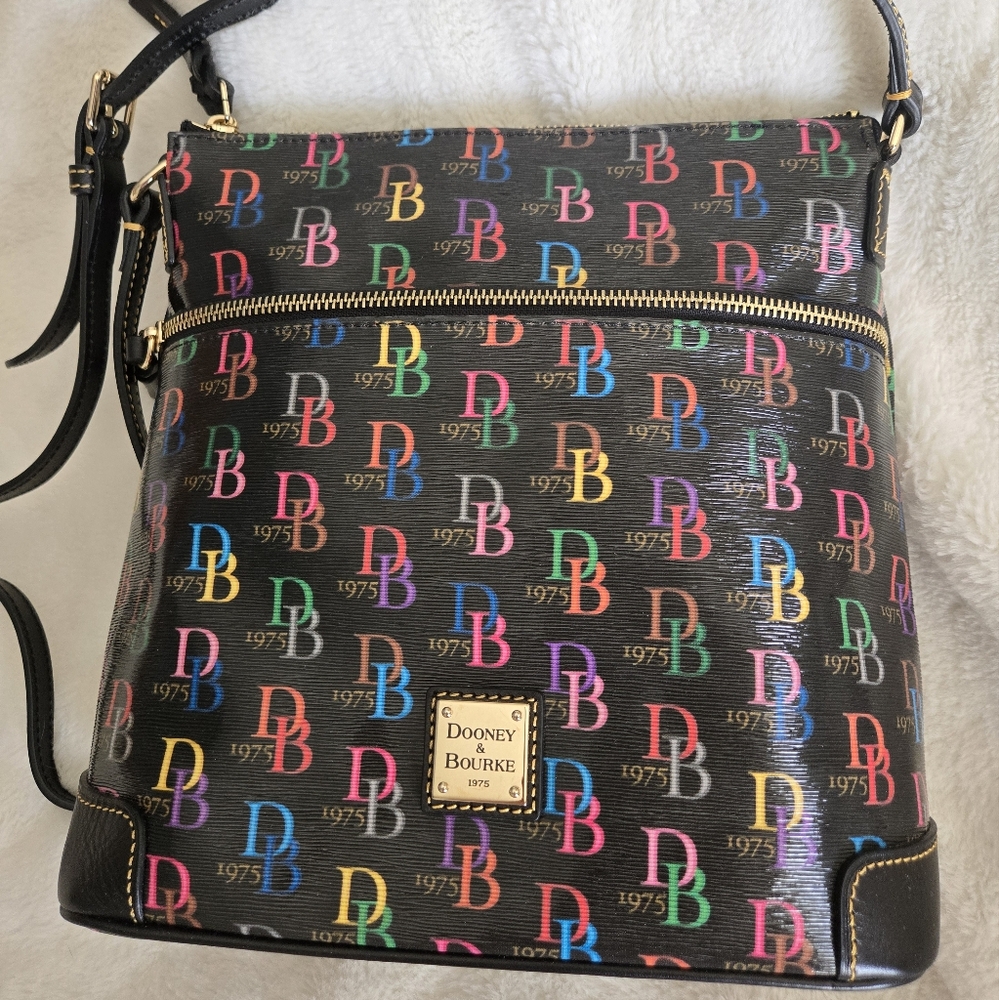 Dooney & Bourke Signatue Multicolor Crossbody